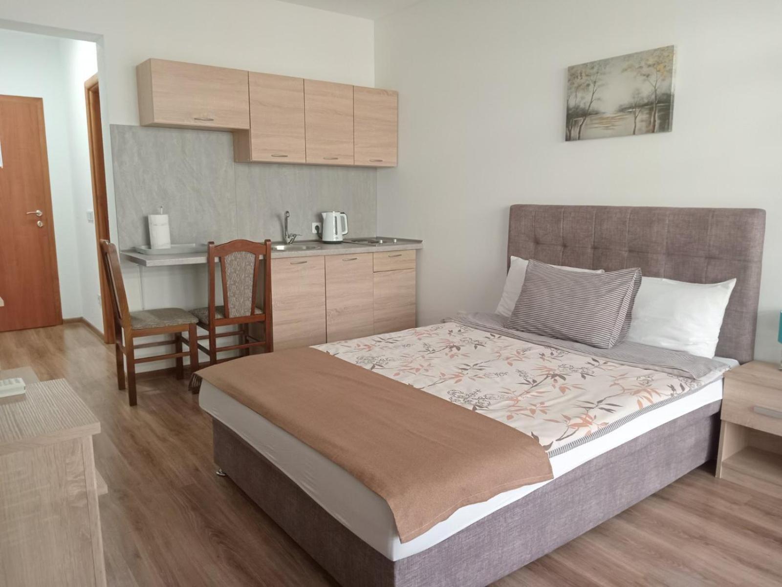 Apartments Karic Aerodrom Tuzla Dubrave Gornje Εξωτερικό φωτογραφία