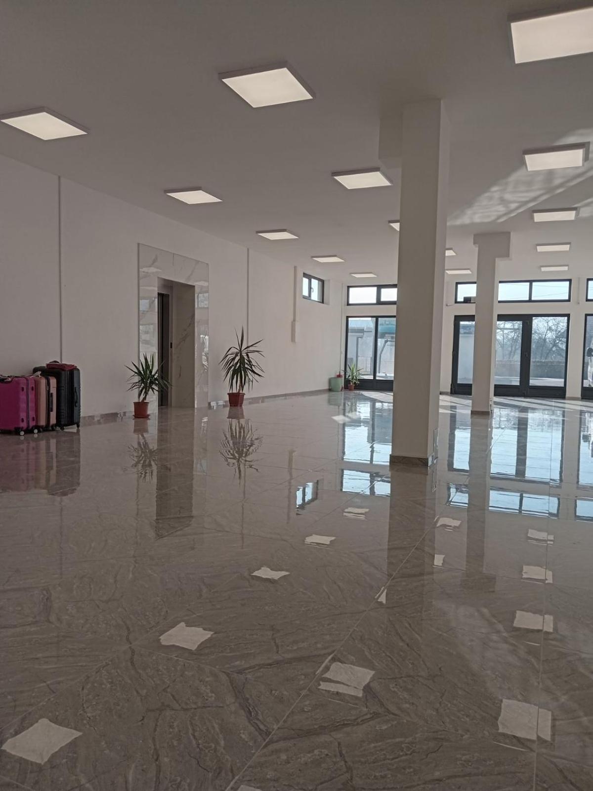 Apartments Karic Aerodrom Tuzla Dubrave Gornje Εξωτερικό φωτογραφία